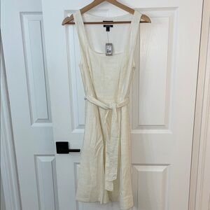 Elegant Cream Sleeveless Dress